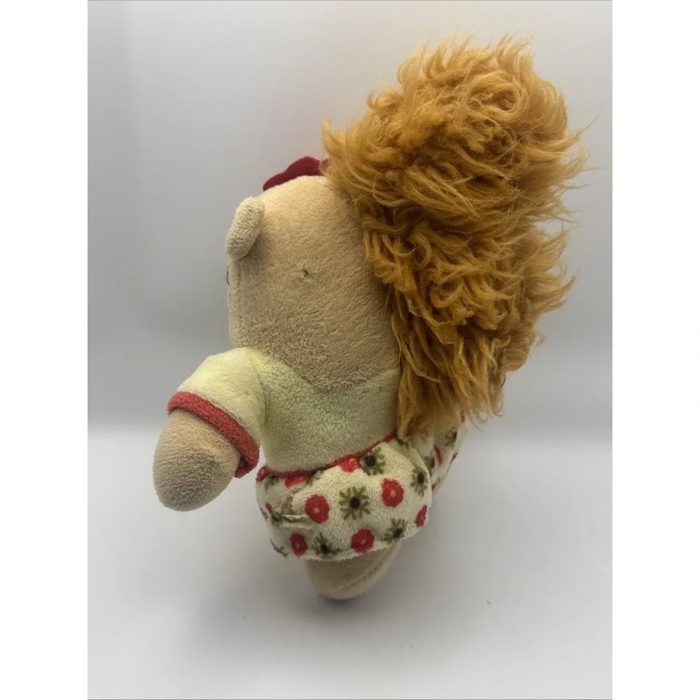 Furry Frida The Squirrel Bark Box Dog Toy Academy of Fine Arfs Size M Dog Toy